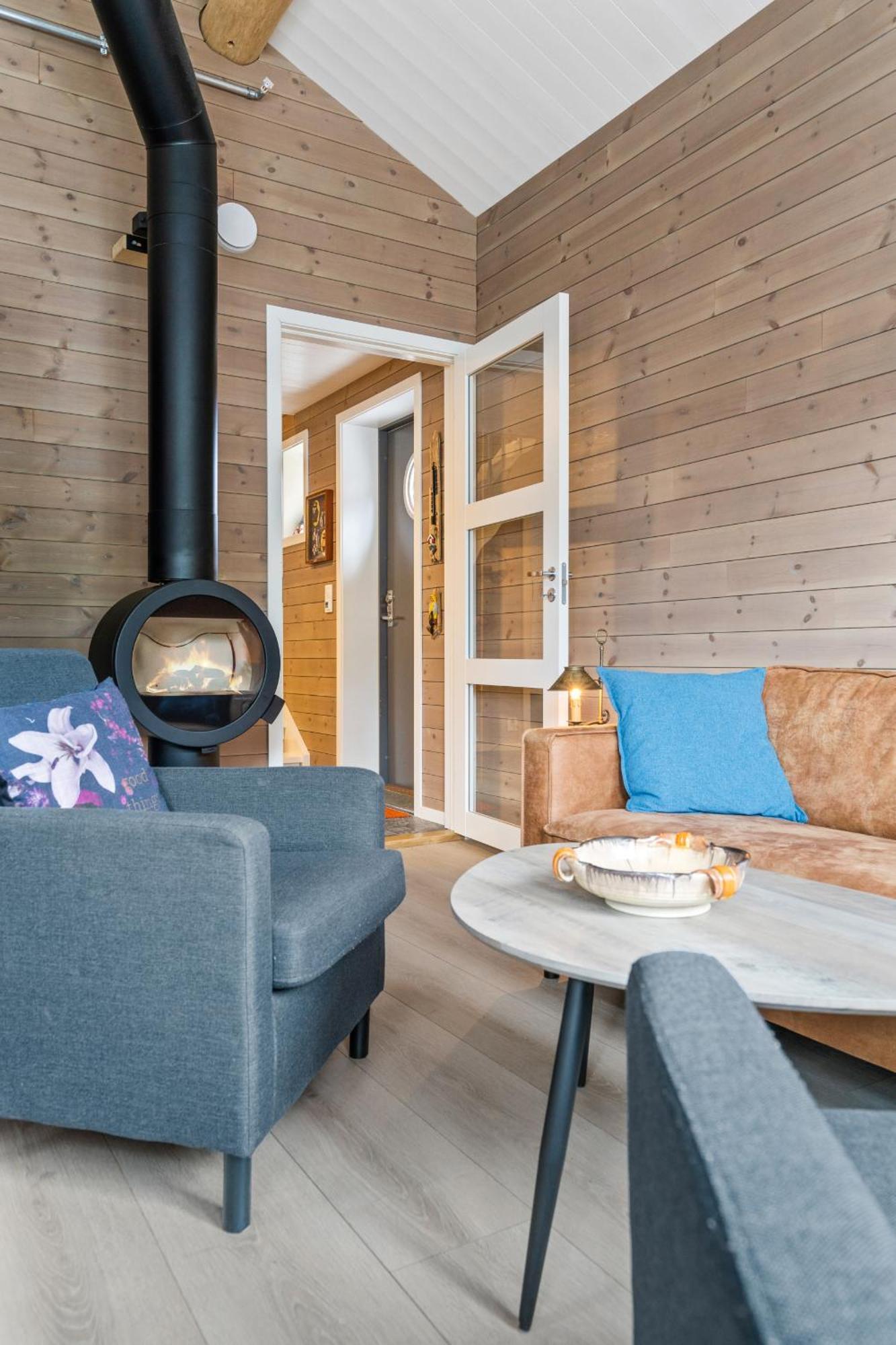 Reine Rorbu, Amaliebua Villa Екстериор снимка